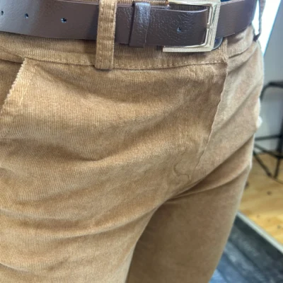 L804- Pantalon en velours (T36-T44) - camel - 44