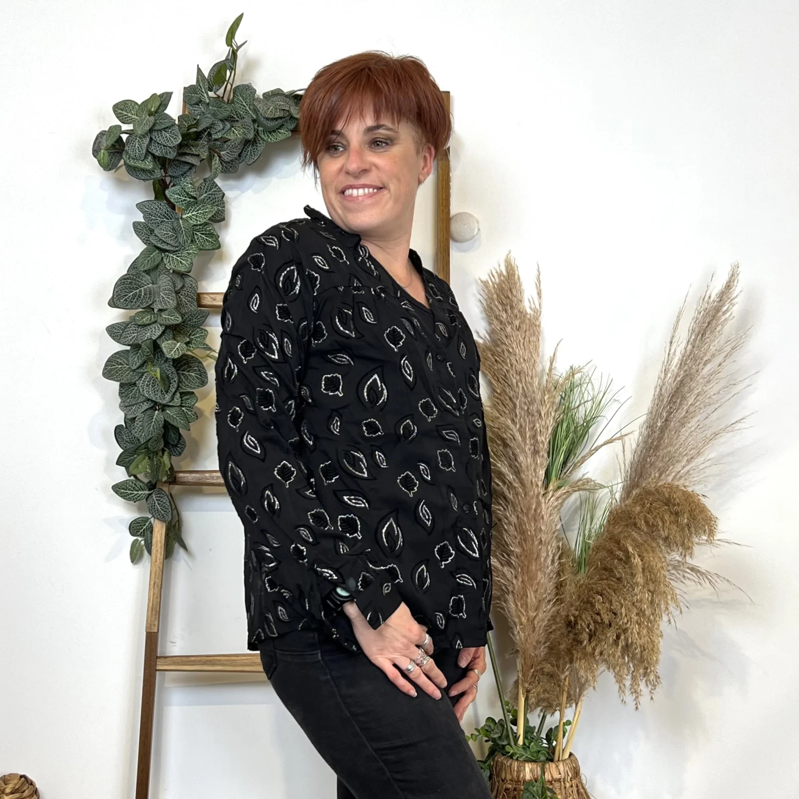 K744- Chemise Voile détails argentés - noir - 38