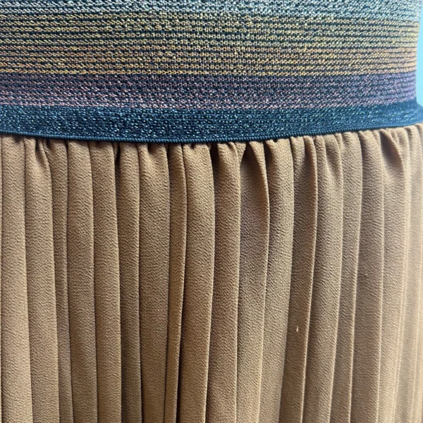 M735- Jupe plissée unie (Tu) 🇮🇹 - camel - taille-unique