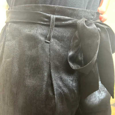 L729- Short Satiné (T36-T40) - noir - 38