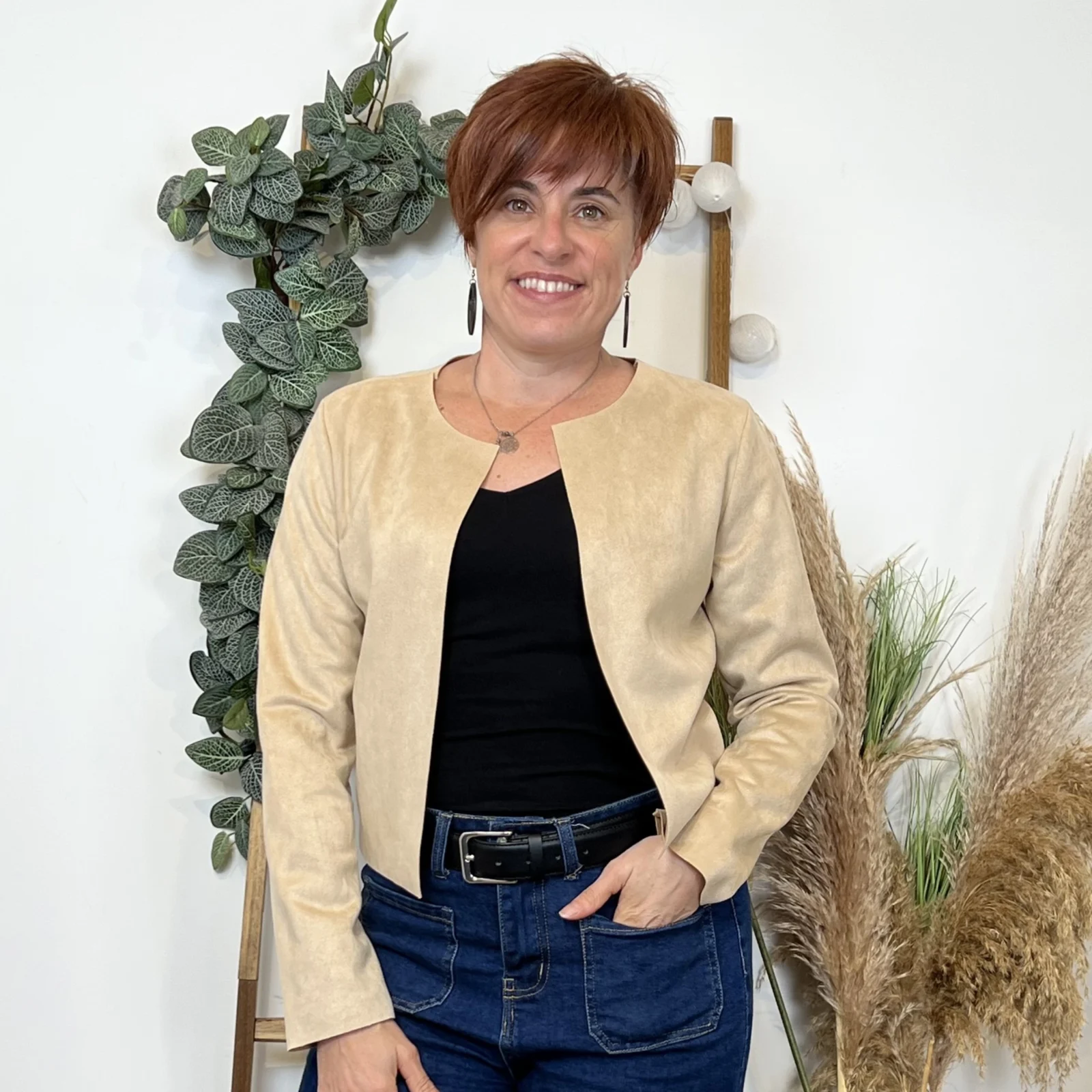 Veste courte suédine (T38-T44) - beige-ivoire - 44