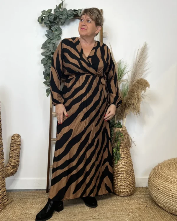 Z358-Robe Christy (T44-T52) - camel - 52