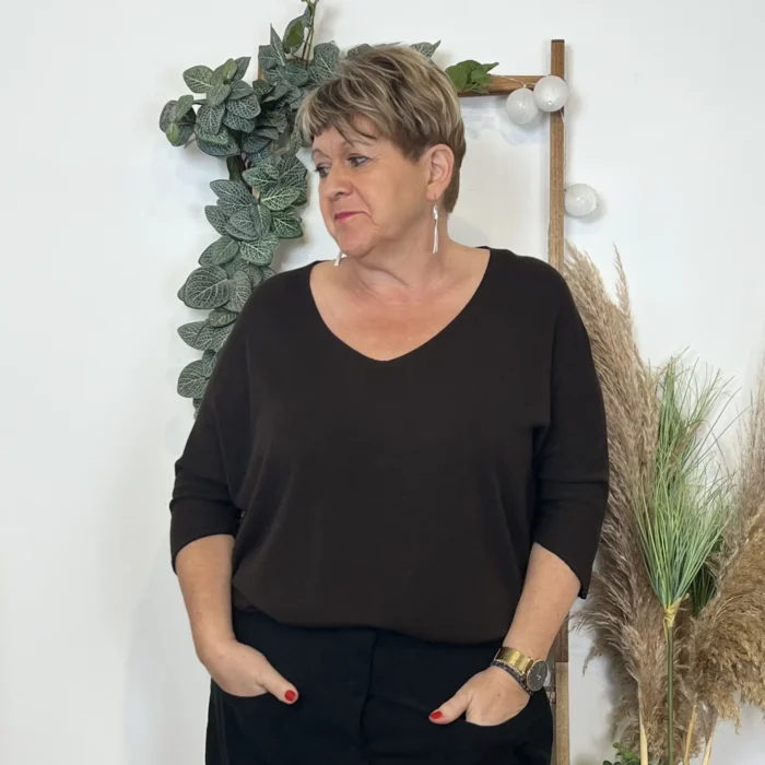 Pull femme manches chauve-souris « Jolies Formes » - marron - taille-unique-grande-taille