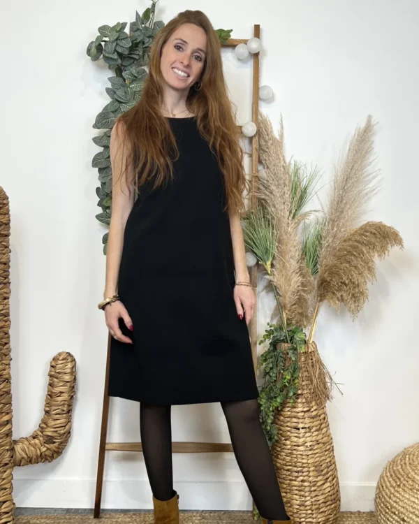 K687- Robe droite (T36-T44) - noir - 44