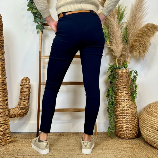 L799- Pantalon Stretch (T36-T46) - marine - 50