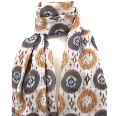 Y521- Foulard Ethnique Pompons - camel - sans-taille