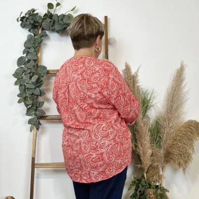 K818- Blouse «Cachemire » Christy (T44-T52) - rouge - 52