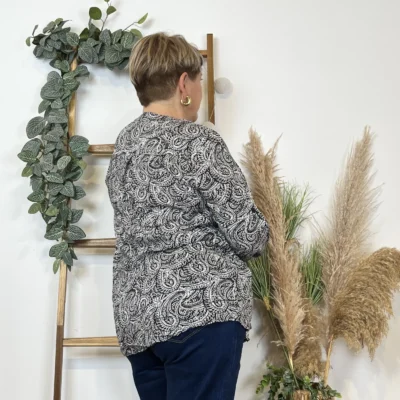 K818- Blouse «Cachemire » Christy (T44-T52) - noir - 52