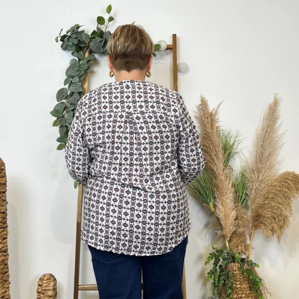 Z784- Blouse "Christy" (T44-T52) - marine - 52