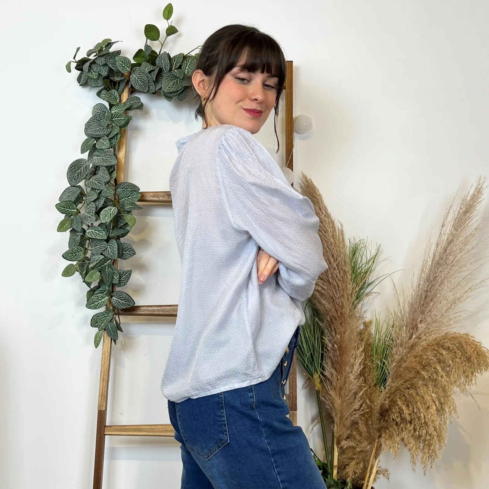 I904- Blouse unie Soie 30% (Tu) - bleu-ciel - taille-unique