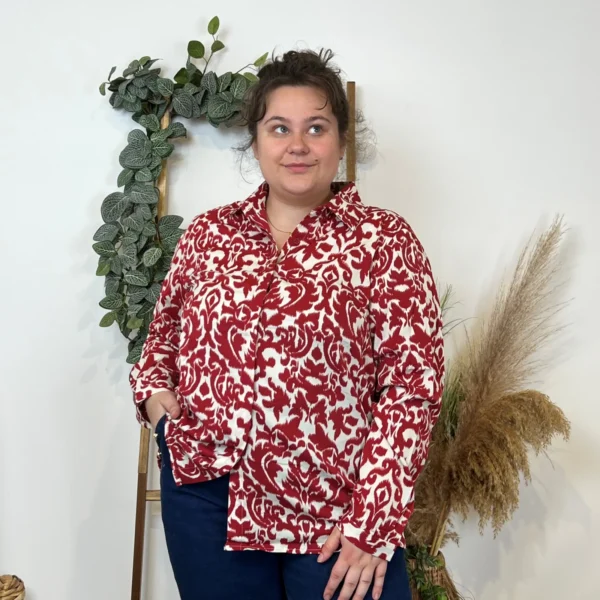 K604- Chemise imprimée baroque - rouge - 48