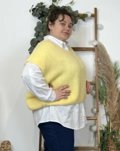 Pull femme col V maille douce « Tendance » - jaune-clair - taille-unique-grande-taille