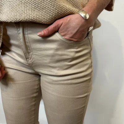 P092- Jean 7/8ème Voggo (T36-T44) - beige - 44