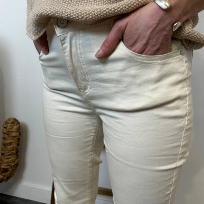 P102- Jean 7/8ème Voggo (T36-T44) - ecru - 44