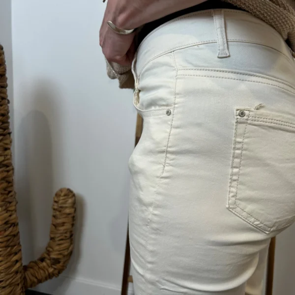 P102- Jean 7/8ème Voggo (T36-T44) - ecru - 44