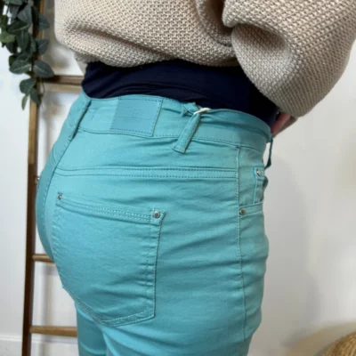 P091- Jean 7/8ème Voggo (T36-T44) - vert-celadon - 44