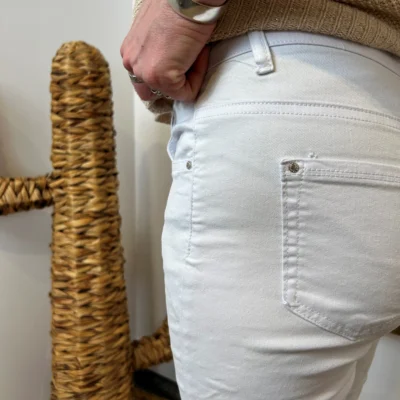 P087- Jean 7/8ème Voggo (T36-T44) - blanc - 44