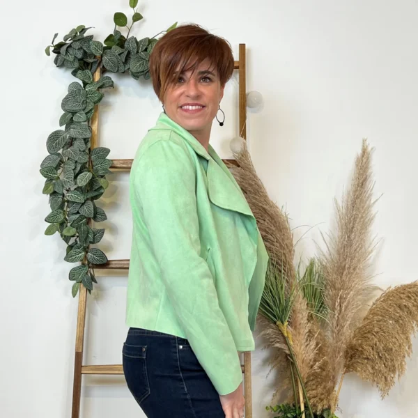 L549- Veste suédine à poches (Tu) 🇮🇹 - vert-pale - taille-unique