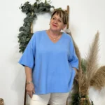 Pull court femme loose « Jolies Formes » - bleu-ciel - taille-unique-grande-taille