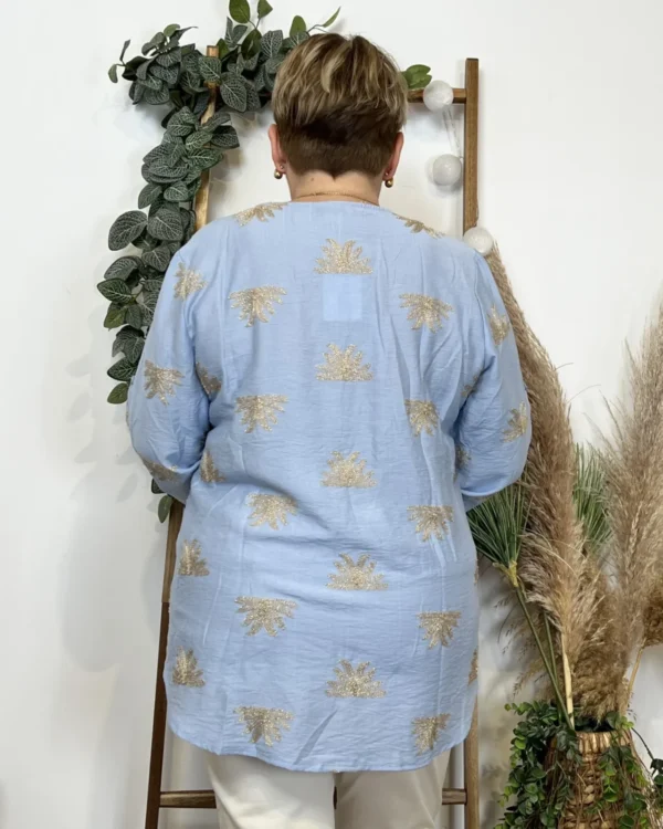 K820- Blouse brodée Christy (T44-T52) - bleu-ciel - 52