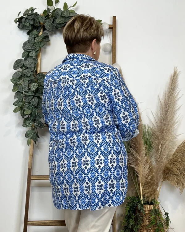 K548- Blouse Fleurie (T42-T46) - bleu-indigo - 46