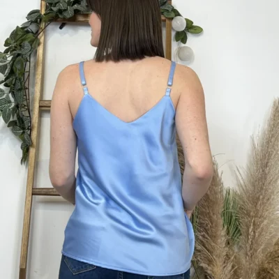 K292- Top Soyeux uni (Tu) 🇮🇹 - bleu-ciel - taille-unique