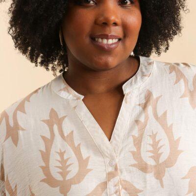 Z795- Blouse Curvy imprimée (T54-T58) - ecru - 58