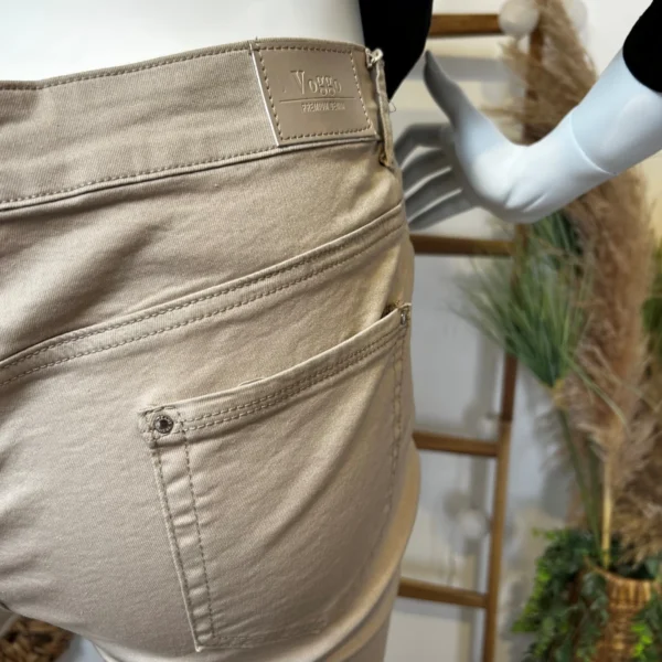 P093- Jean 7/8ème Voggo (T42-T50) - beige - 50