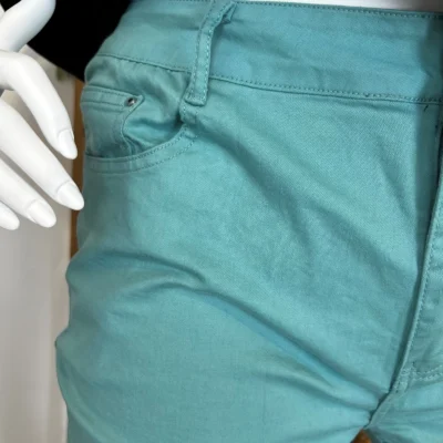 P100- Jean 7/8ème Voggo (T42-T50) - vert-celadon - 50