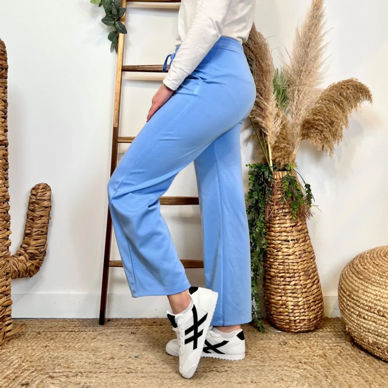 L740- Jogg large (Tu) - bleu-ciel - taille-unique