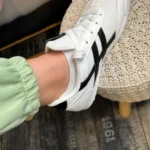 Jogging large uni à poches - vert-pale - taille-unique