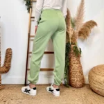 Jogging large uni à poches - vert-pale - taille-unique