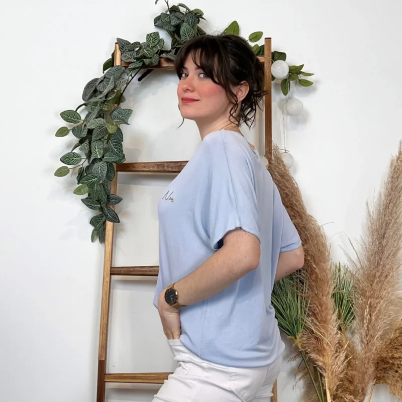 Pull T-shirt femme « Oui Mais Non » « Tendance » - bleu-ciel - taille-unique