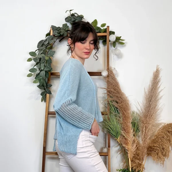 K376- Pull Crop-Top déstructuté(Tu) - bleu-ciel - taille-unique