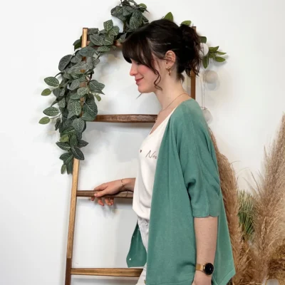 I923- Gilet léger boutonné (Tu) 🇮🇹 - vert-celadon - taille-unique