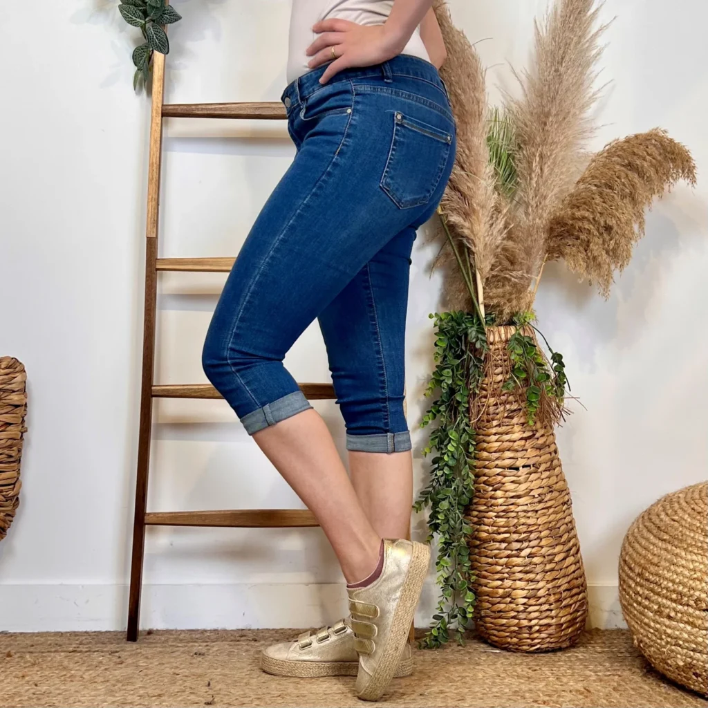 O601- Pantacourt Voggo (T36-T44) - denim - 44