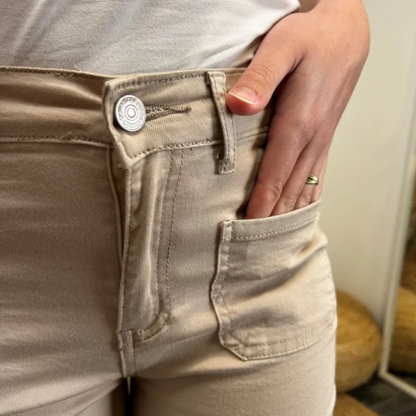 N005- Jean Flare Voggo (T36-T44) - beige - 44