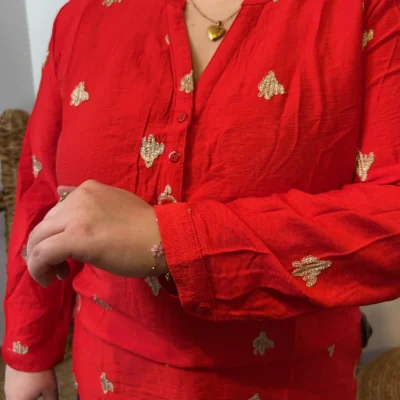 Z757- Blouse brodée Christy (T44-T52) - rouge - 52