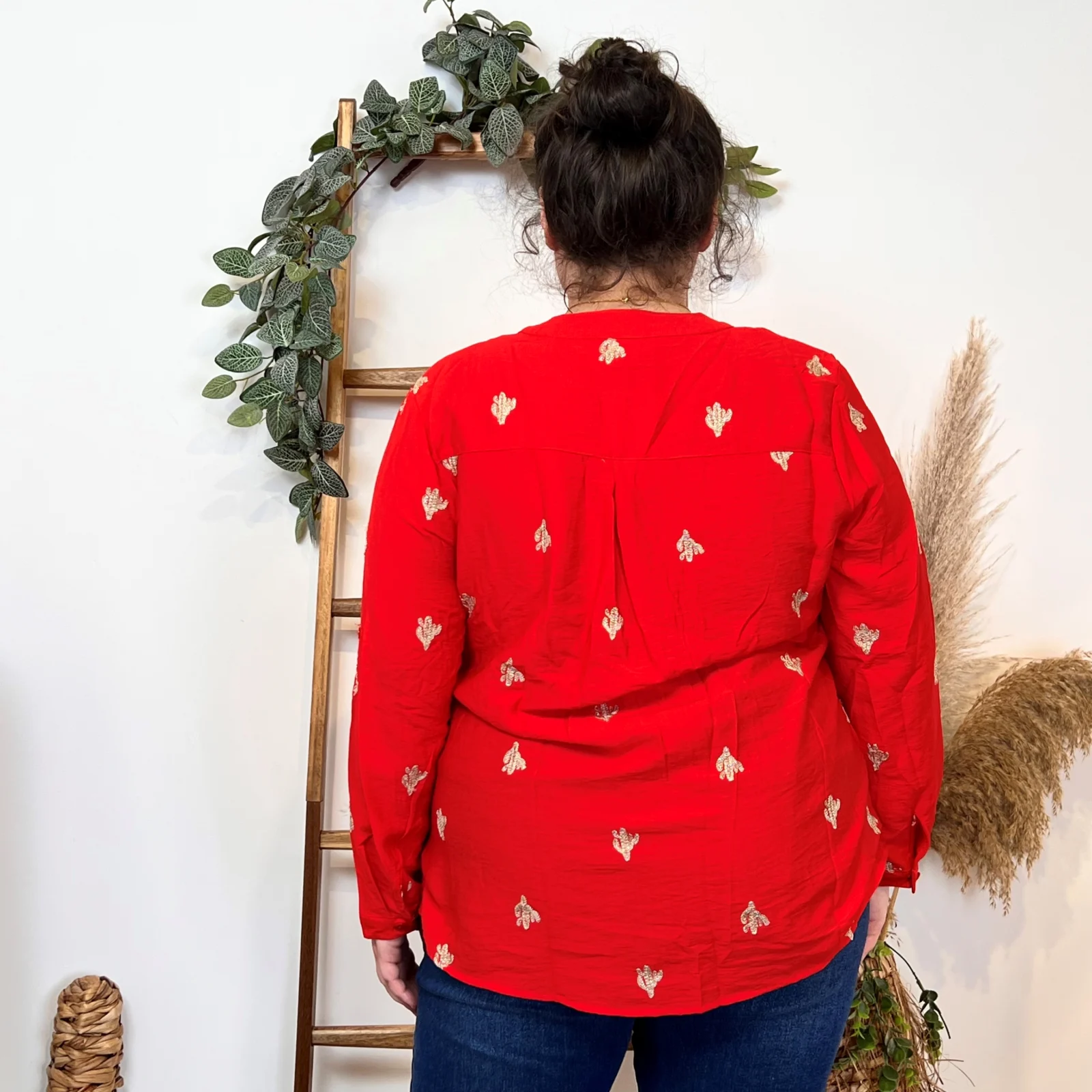 Z757- Blouse brodée Christy (T44-T52) - rouge - 52