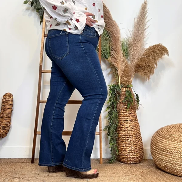 N008- Jean Bootcut (T42-T50) - brut - 50