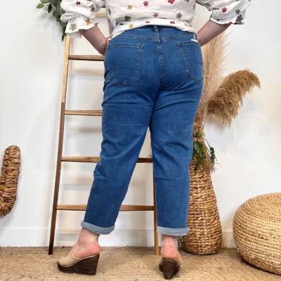 W107- Jean 7/8ème Mom (T36-T44) - denim - 50