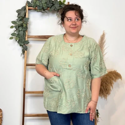 Z769- Tunique Christy Marguerites (T44-T52) - vert-celadon - 52
