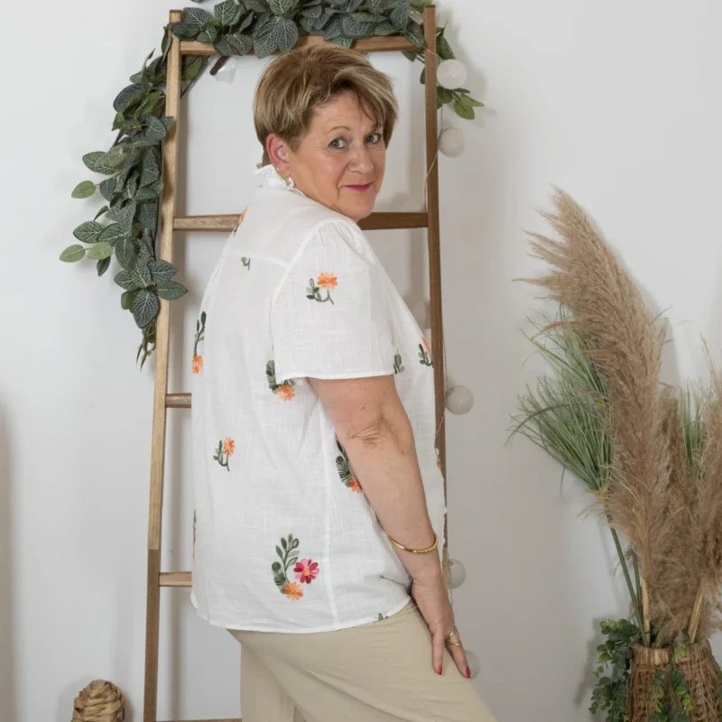 K254 - Chemise fleurs - blanc - 48