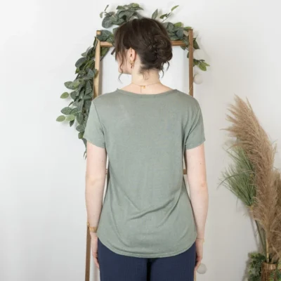 K177- T-Shirt « Girafe» (Tu) 🇮🇹 - kaki - taille-unique