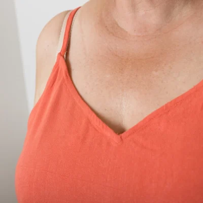 K233- Débardeur Maëlle dos brodé (T40-T48) - corail - 48