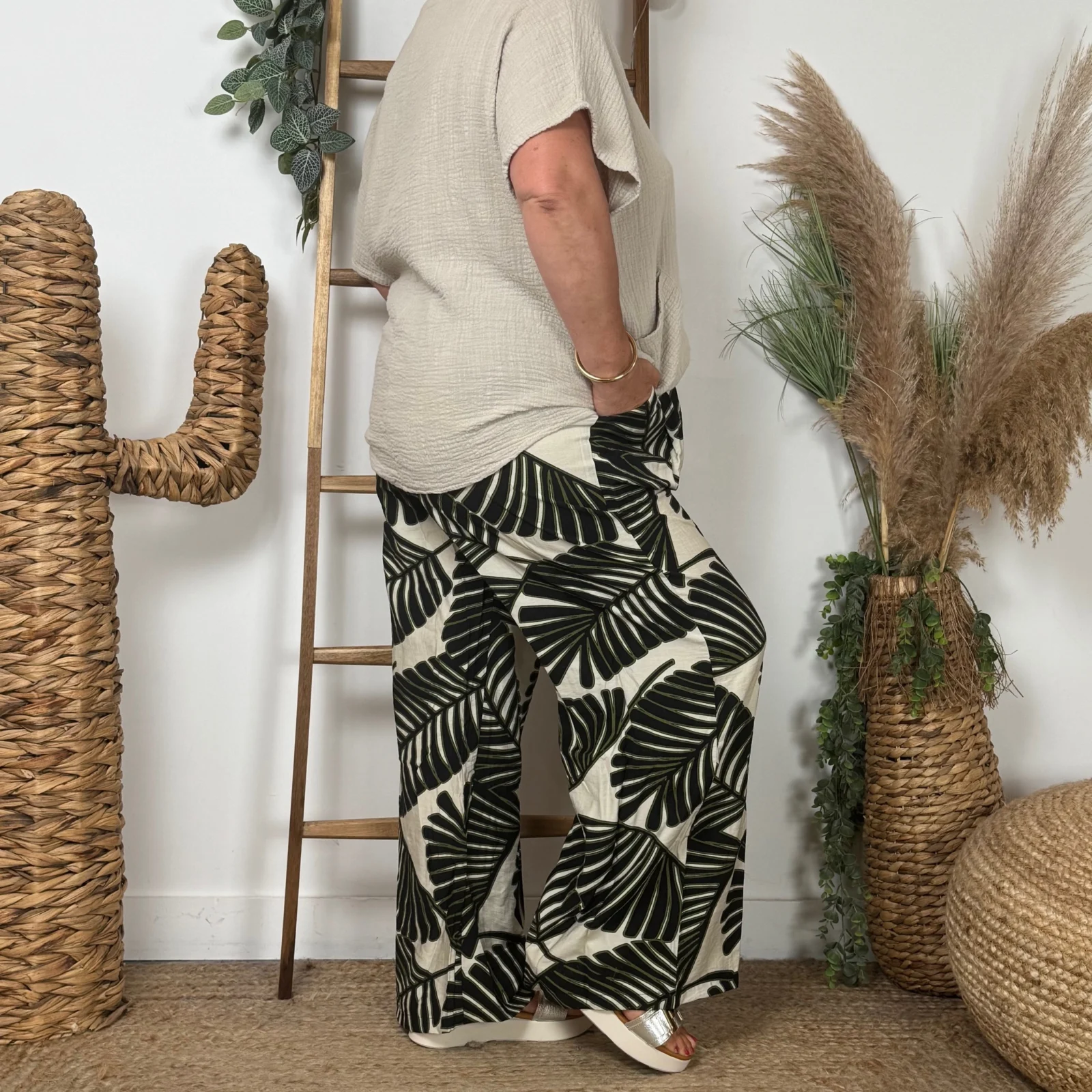 L762- pantalon “Z-one” fougères" (T40-T48) - noir - 48