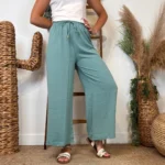 Pantalon large fluide femme crêpé « Tendance » - vert-celadon - taille-unique