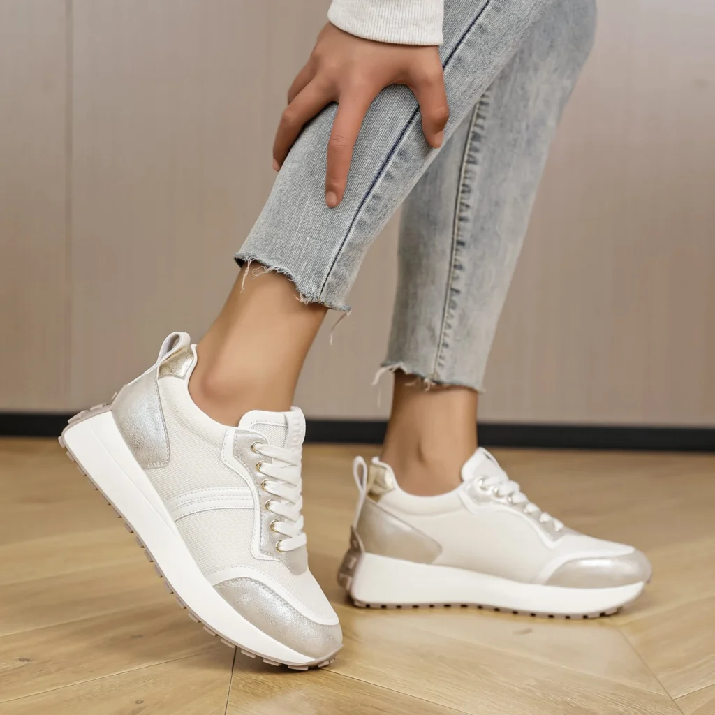 R385- Sneakers crantées (T40-T43) - dore - 43