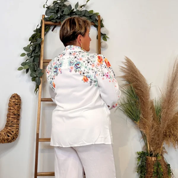 Z759- Chemisier satiné imprimé (T44-T52) - vert-deau - 52