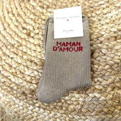 V315- Chaussettes paillettes "Maman d'Amour" - taupe - sans-taille